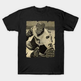 Greg Millen, 1984 in  Hartford Whalers (4.26 GAA) T-Shirt